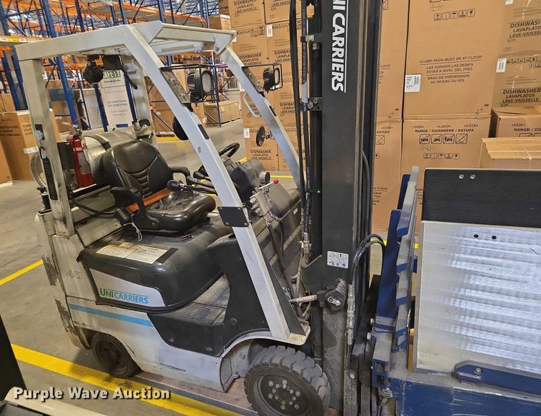 image for item FB9464 2018 UniCarriers CFS40 forklift