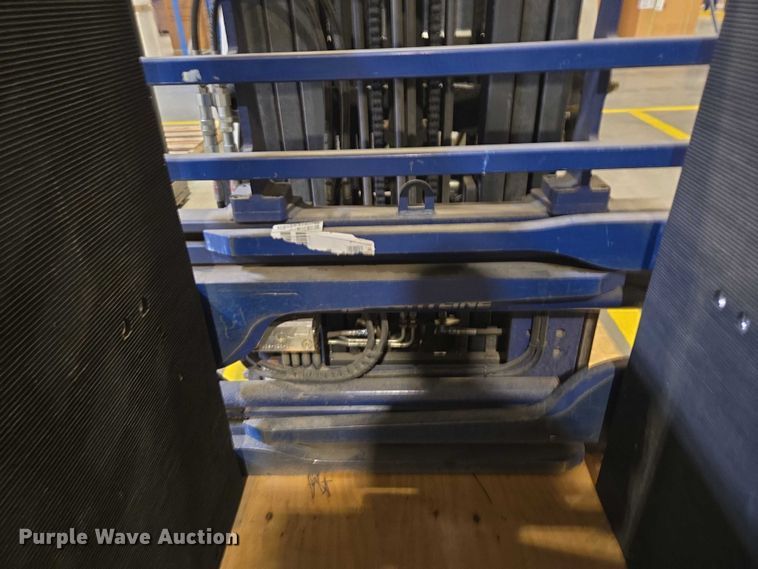 image for item FB9464 2018 UniCarriers CFS40 forklift