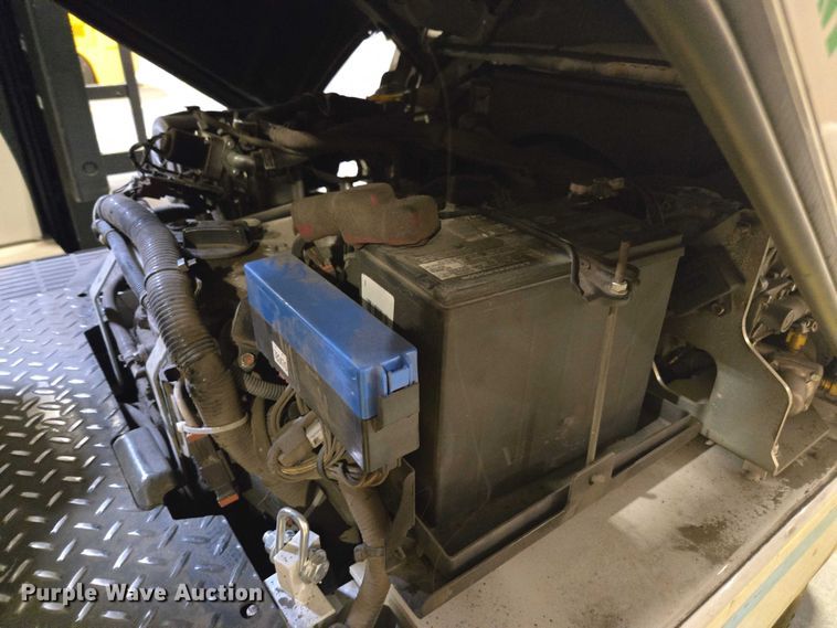 image for item FB9464 2018 UniCarriers CFS40 forklift