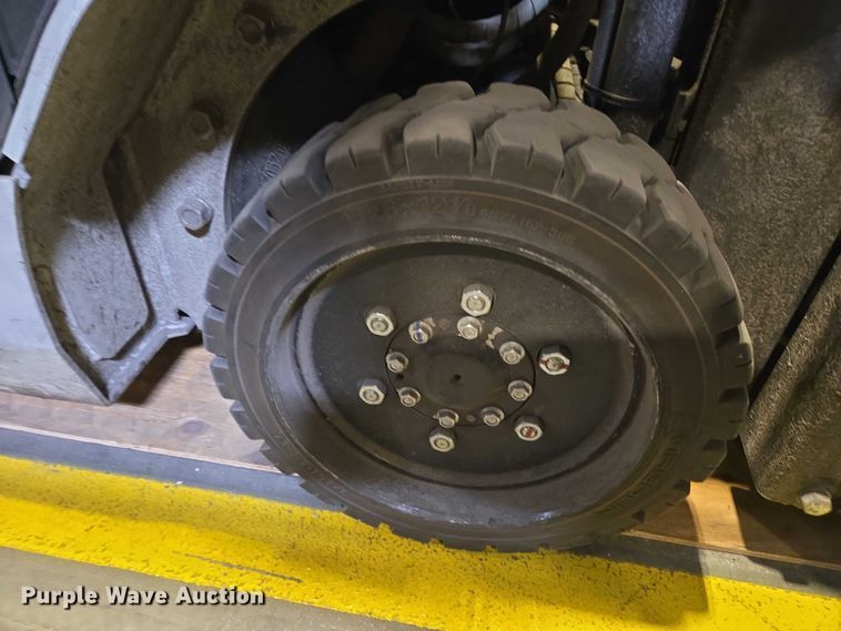 image for item FB9464 2018 UniCarriers CFS40 forklift