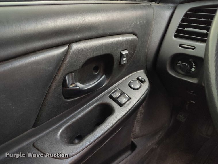 image for item IP9649 2002 Chevrolet Monte Carlo 