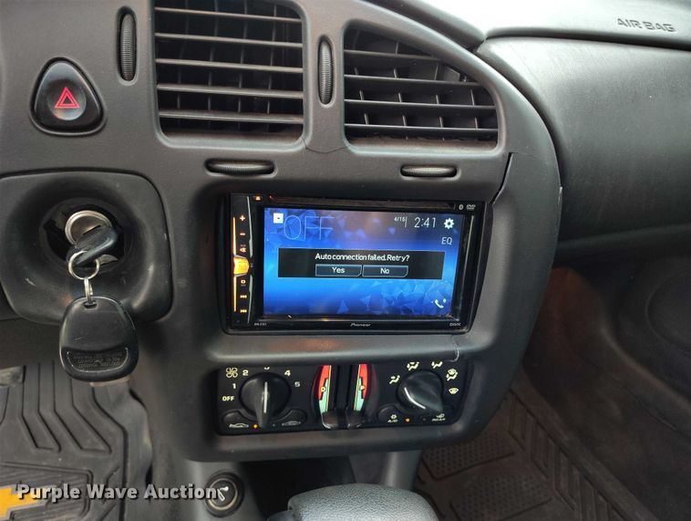 image for item IP9649 2002 Chevrolet Monte Carlo 