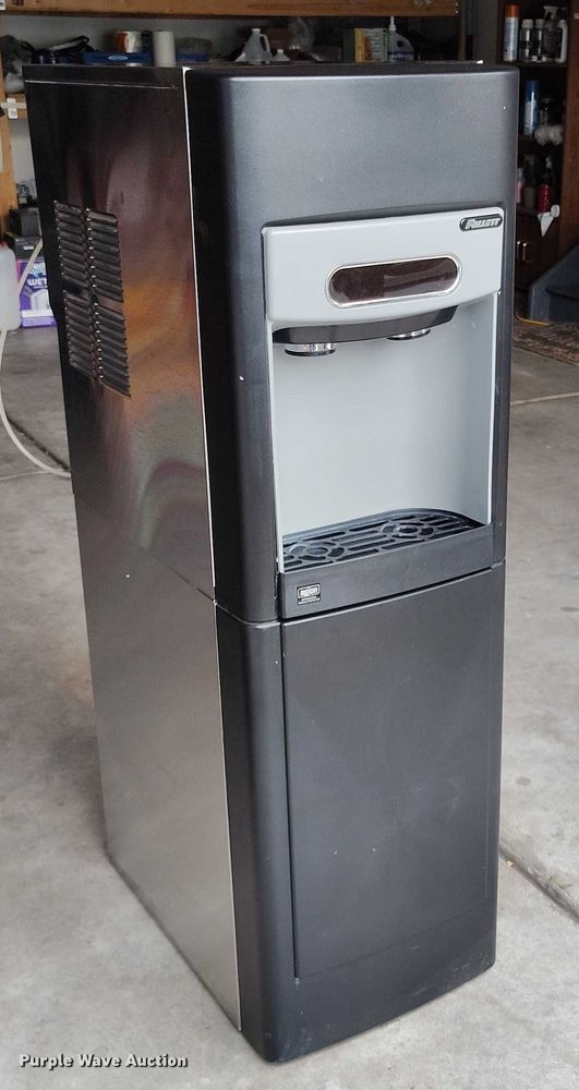 image for item IP9651 Follett 15CI100A ice and water machine