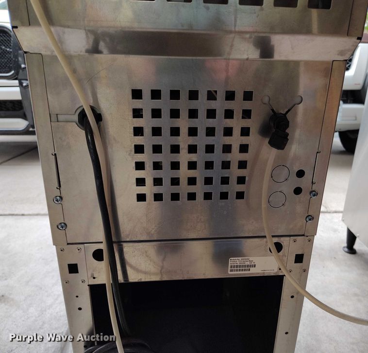 image for item IP9651 Follett 15CI100A ice and water machine