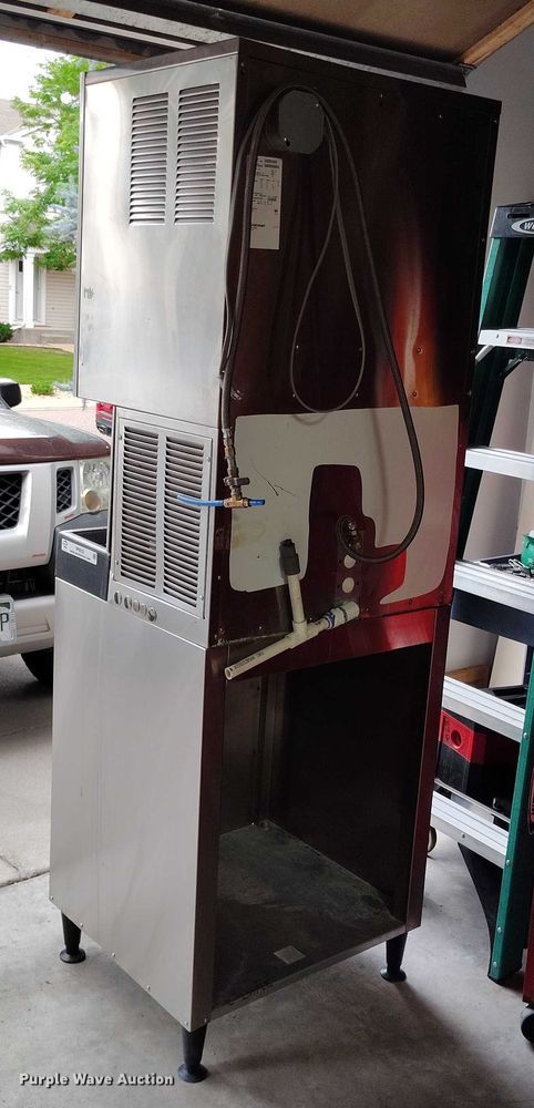 image for item IP9652 Scotsman Touchfree ice and water machine