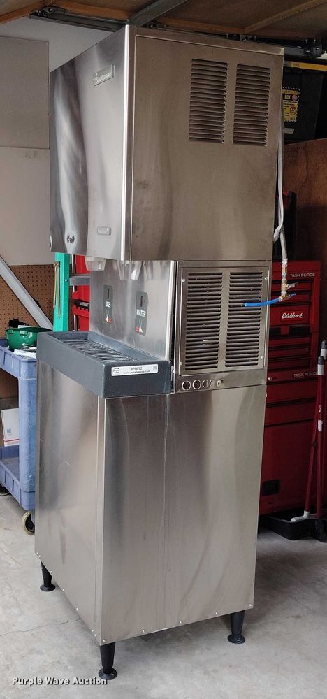 image for item IP9652 Scotsman Touchfree ice and water machine