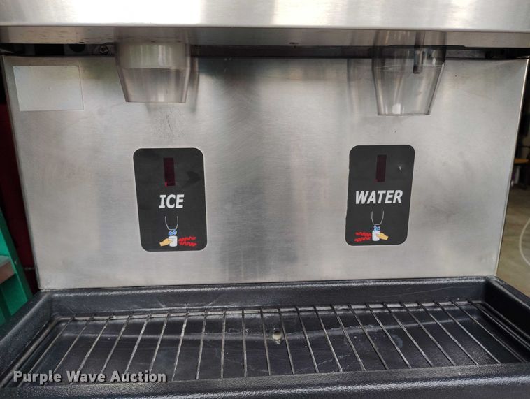 image for item IP9652 Scotsman Touchfree ice and water machine