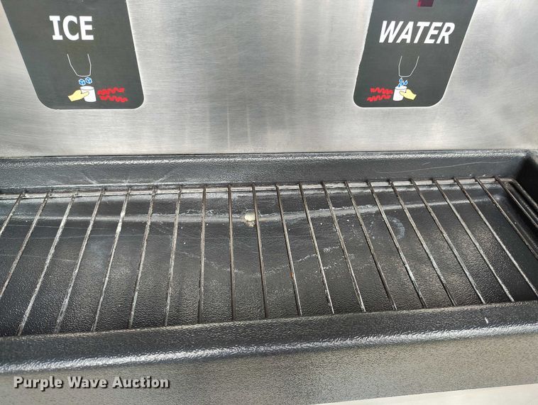 image for item IP9652 Scotsman Touchfree ice and water machine