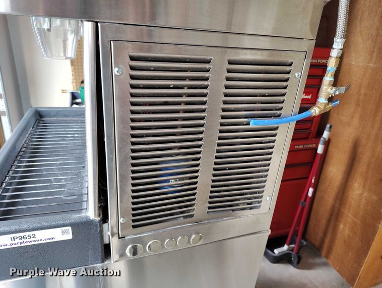 image for item IP9652 Scotsman Touchfree ice and water machine