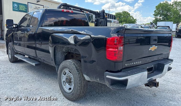 image for item ND9769 2016 Chevrolet Silverado 2500HD Double Cab pickup truck