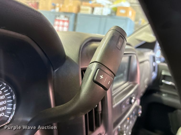 image for item ND9769 2016 Chevrolet Silverado 2500HD Double Cab pickup truck