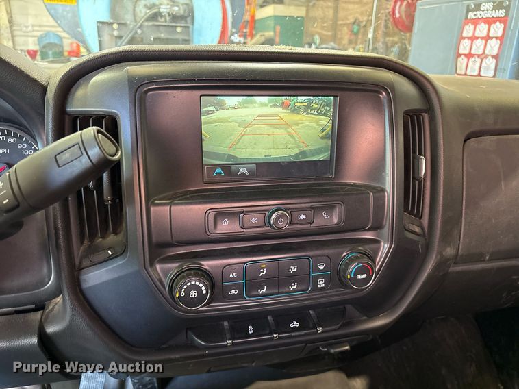 image for item ND9769 2016 Chevrolet Silverado 2500HD Double Cab pickup truck