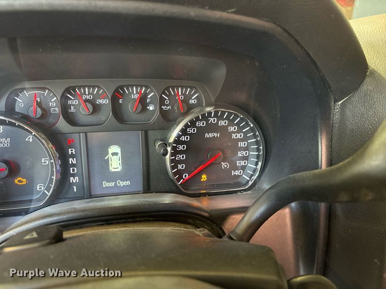 image for item ND9769 2016 Chevrolet Silverado 2500HD Double Cab pickup truck