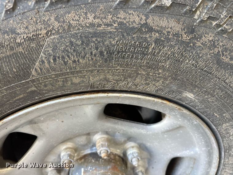 image for item ND9769 2016 Chevrolet Silverado 2500HD Double Cab pickup truck