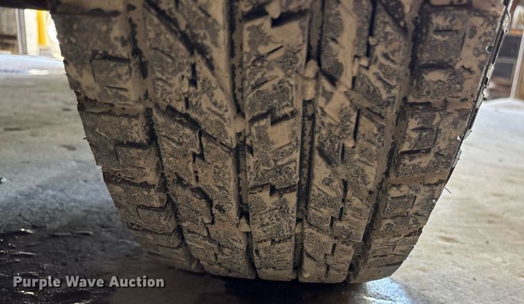 image for item ND9769 2016 Chevrolet Silverado 2500HD Double Cab pickup truck