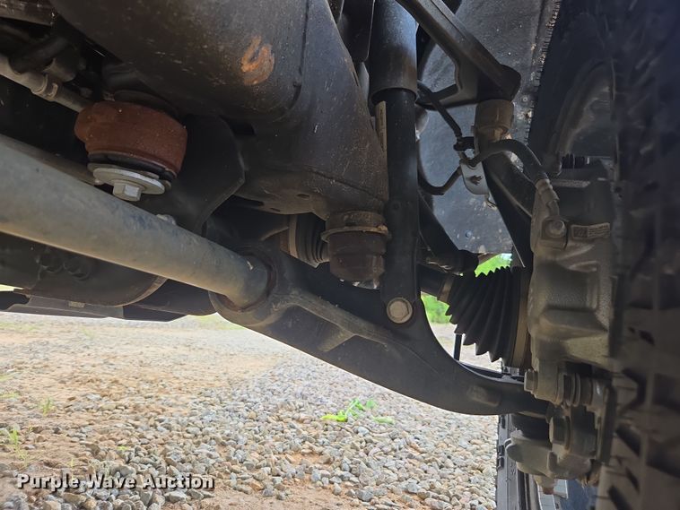 image for item YA0529 2023 GMC Sierra 3500HD Denali Crew Cab pickup truck