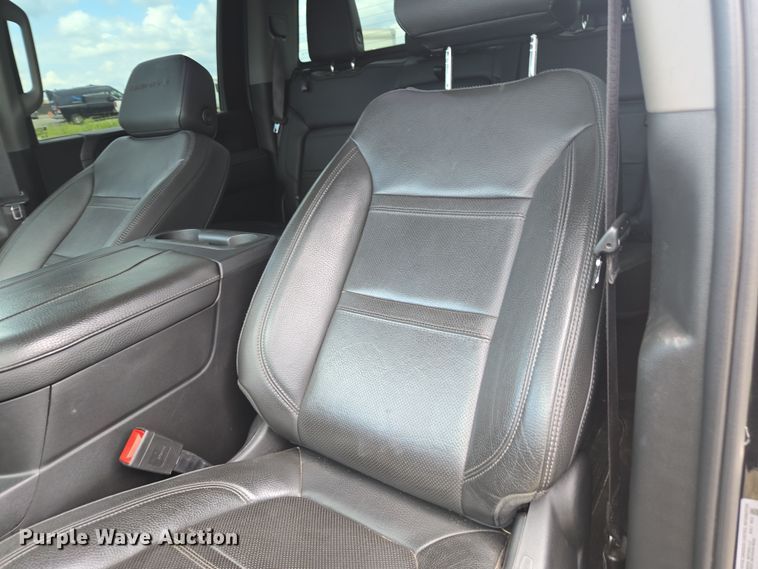 image for item YA0529 2023 GMC Sierra 3500HD Denali Crew Cab pickup truck