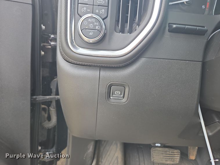 image for item YA0529 2023 GMC Sierra 3500HD Denali Crew Cab pickup truck