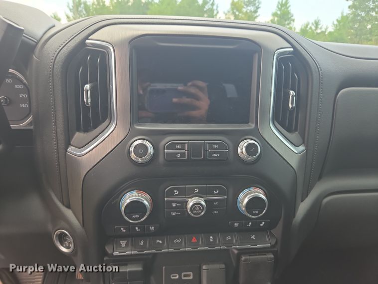 image for item YA0529 2023 GMC Sierra 3500HD Denali Crew Cab pickup truck