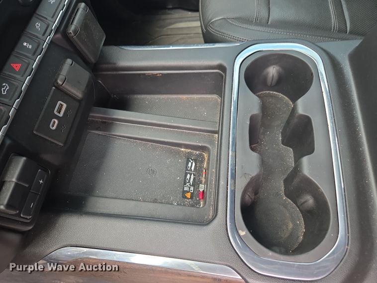 image for item YA0529 2023 GMC Sierra 3500HD Denali Crew Cab pickup truck