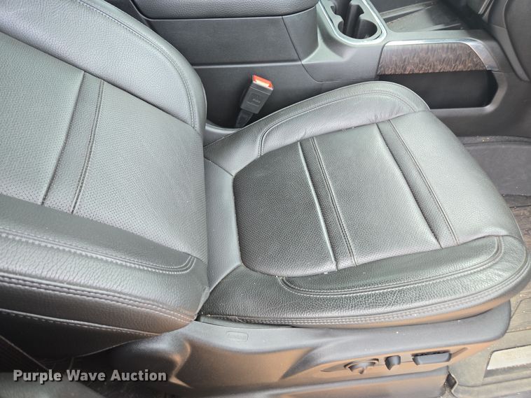 image for item YA0529 2023 GMC Sierra 3500HD Denali Crew Cab pickup truck