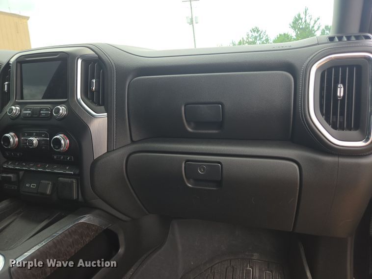 image for item YA0529 2023 GMC Sierra 3500HD Denali Crew Cab pickup truck