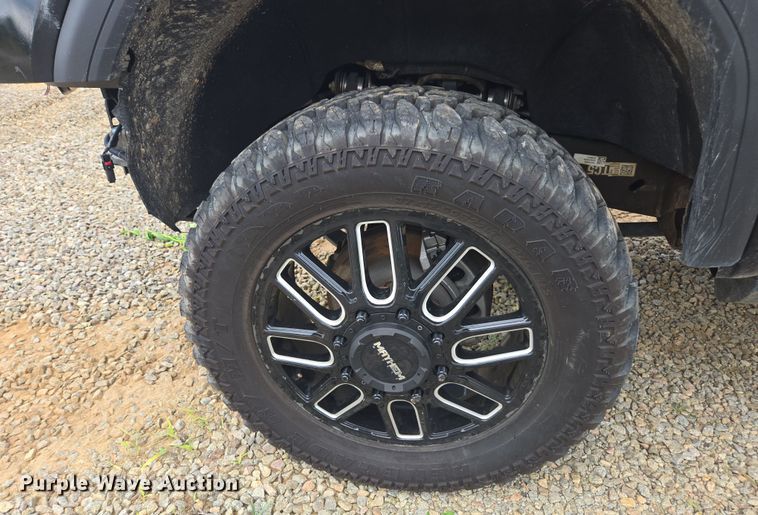 image for item YA0529 2023 GMC Sierra 3500HD Denali Crew Cab pickup truck