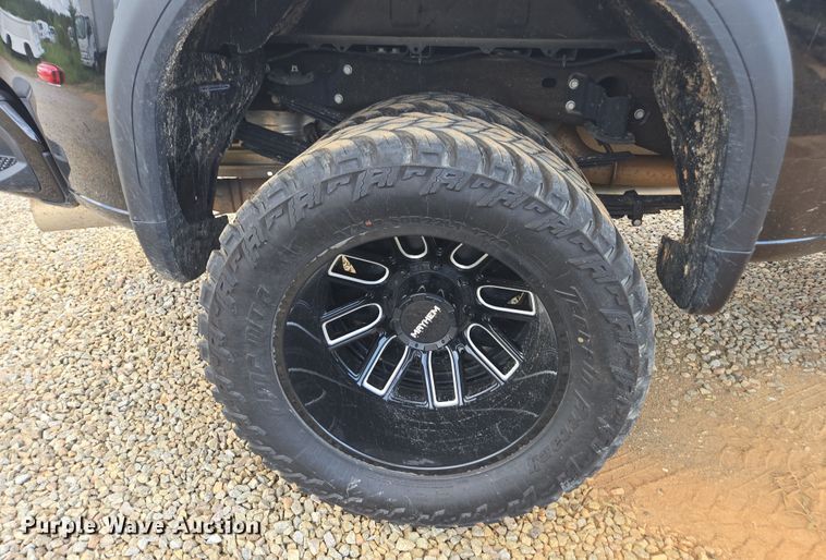 image for item YA0529 2023 GMC Sierra 3500HD Denali Crew Cab pickup truck