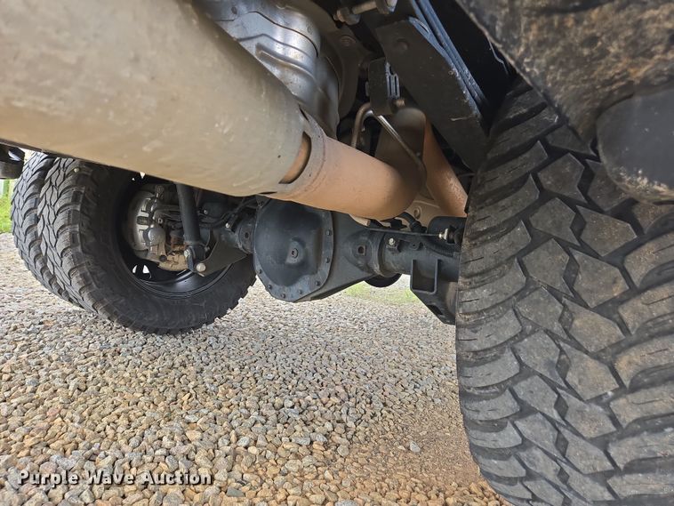 image for item YA0529 2023 GMC Sierra 3500HD Denali Crew Cab pickup truck