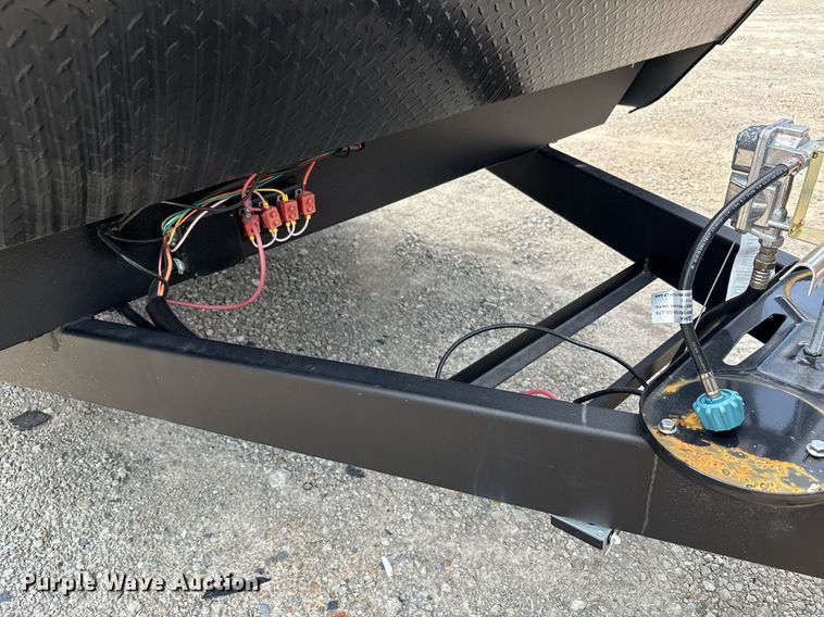 image for item YA0761 2025 StarCraft Autumn Ridge camper