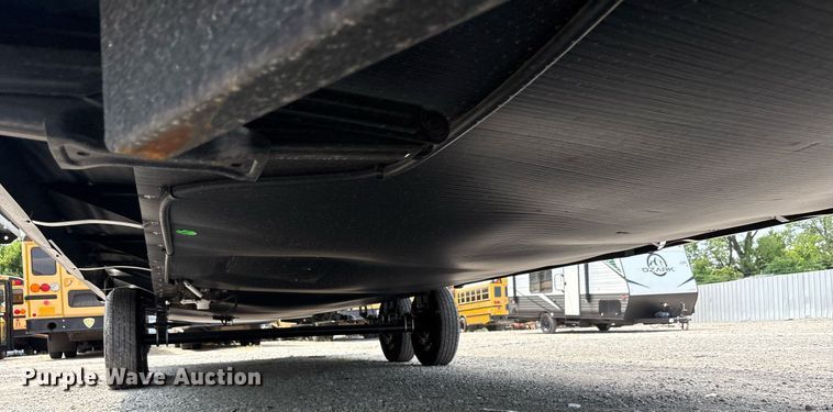 image for item YA0761 2025 StarCraft Autumn Ridge camper