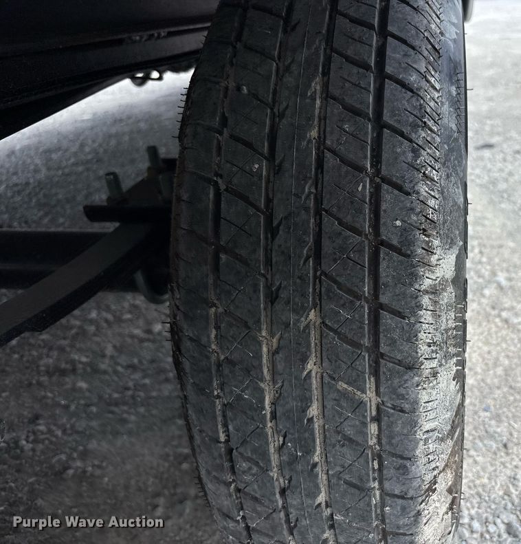 image for item YA0761 2025 StarCraft Autumn Ridge camper