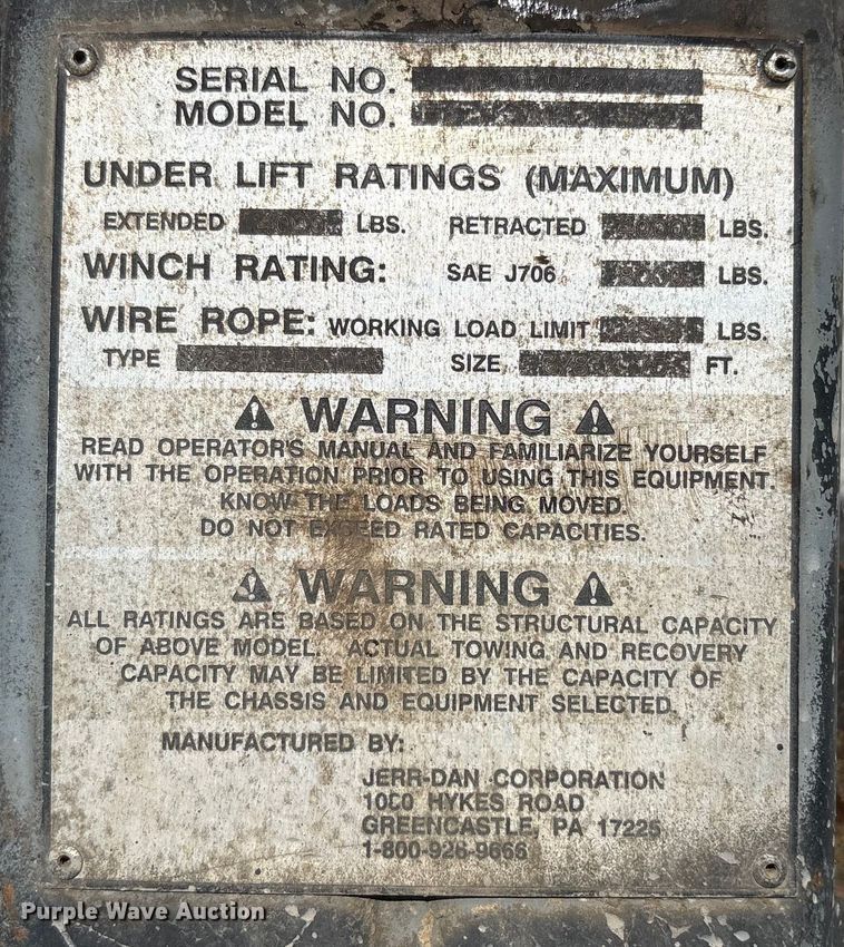 image for item YA0774 2007 GMC Sierra 3500HD tow truck