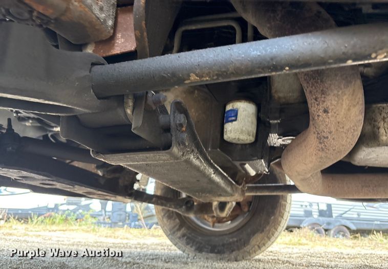 image for item YA0774 2007 GMC Sierra 3500HD tow truck