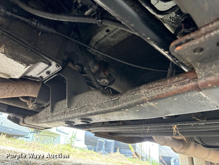 image for item YA0774 2007 GMC Sierra 3500HD tow truck