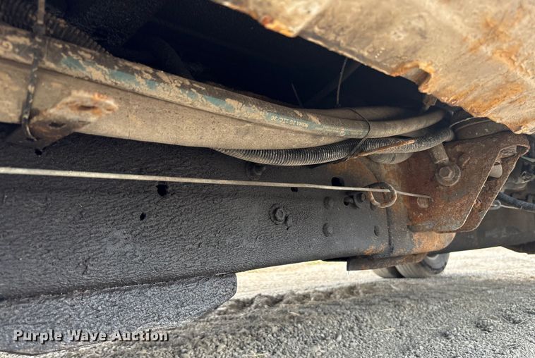 image for item YA0774 2007 GMC Sierra 3500HD tow truck