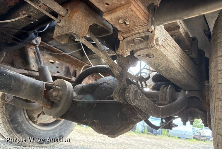 image for item YA0774 2007 GMC Sierra 3500HD tow truck