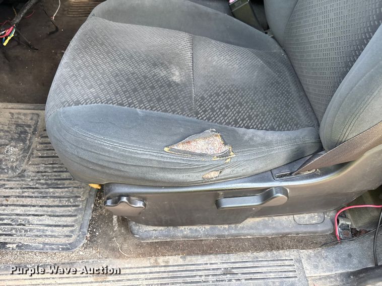 image for item YA0774 2007 GMC Sierra 3500HD tow truck