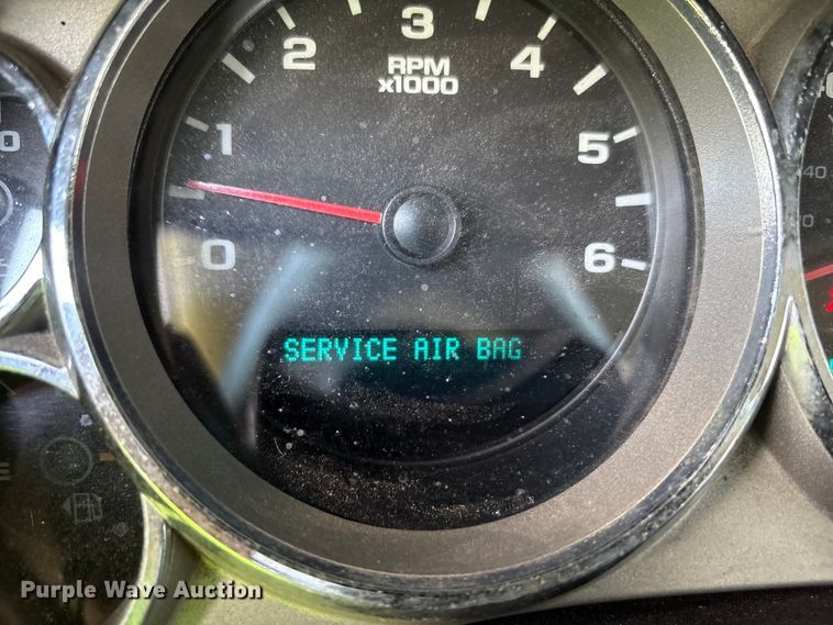 image for item YA0774 2007 GMC Sierra 3500HD tow truck