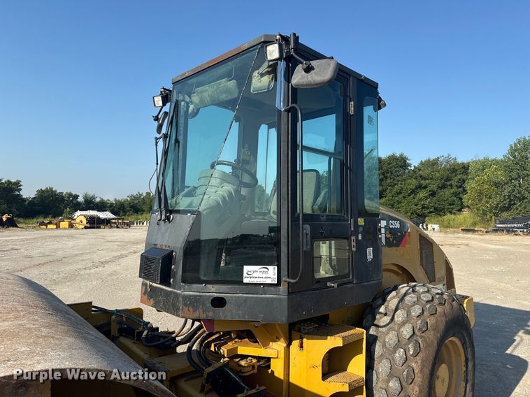 image for item DJ7749 2009 Caterpillar CS56 single drum vibratory roller