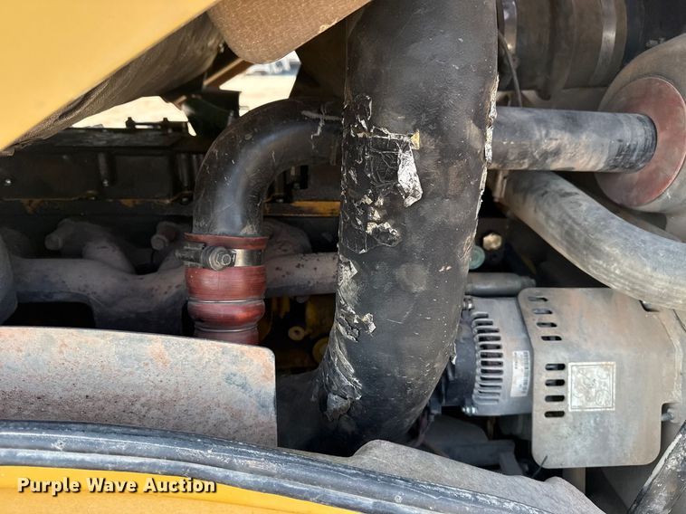 image for item DJ7749 2009 Caterpillar CS56 single drum vibratory roller