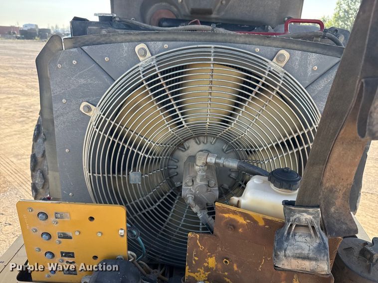 image for item DJ7749 2009 Caterpillar CS56 single drum vibratory roller