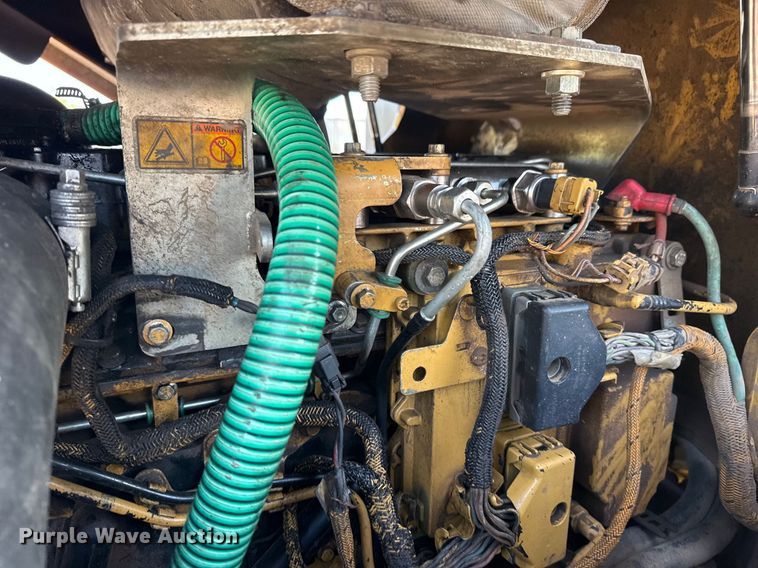 image for item DJ7749 2009 Caterpillar CS56 single drum vibratory roller