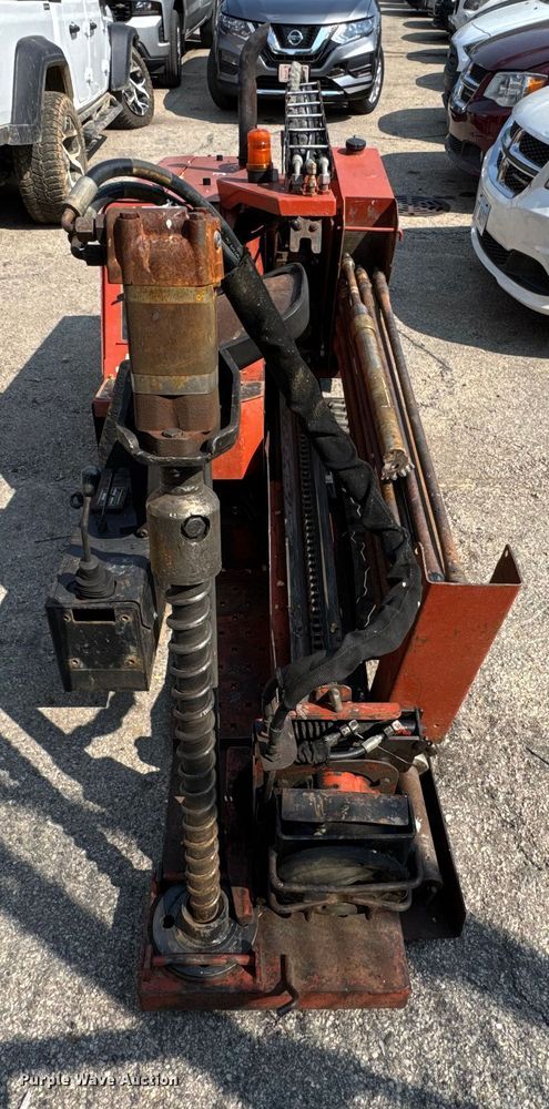 image for item DJ9686 2004 Ditch Witch JT520 directional boring unit