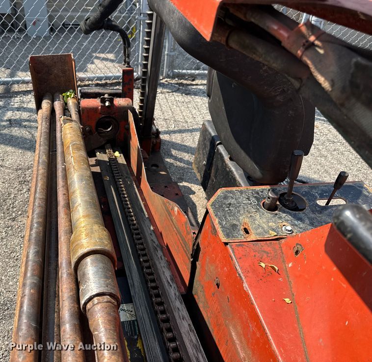 image for item DJ9686 2004 Ditch Witch JT520 directional boring unit