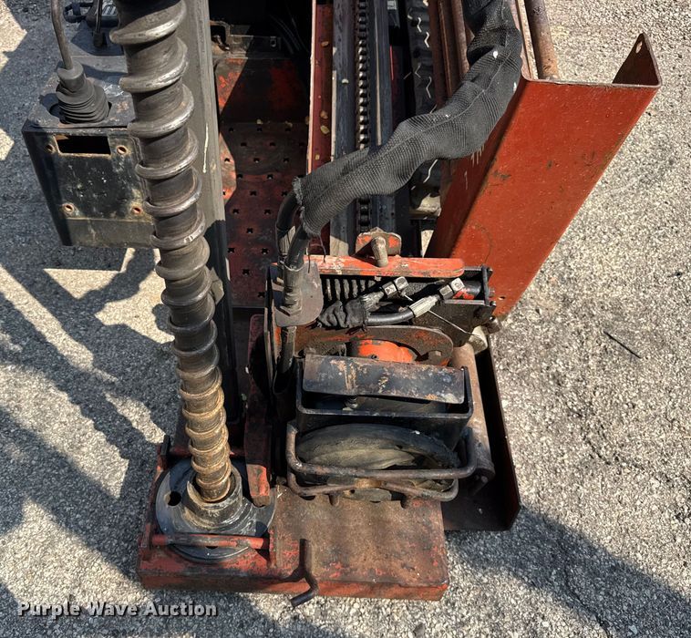 image for item DJ9686 2004 Ditch Witch JT520 directional boring unit