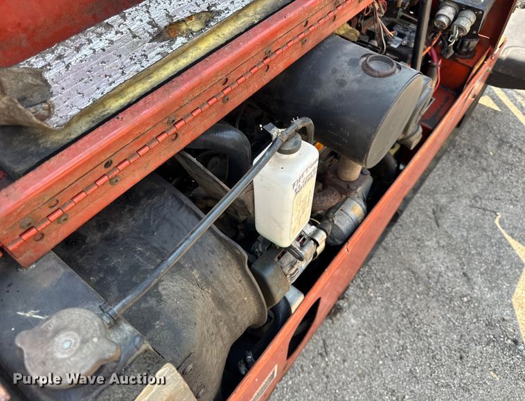 image for item DJ9686 2004 Ditch Witch JT520 directional boring unit