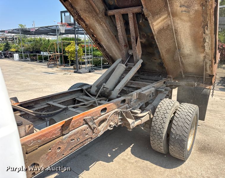 image for item DJ9687 2007 Ford F550 dump truck