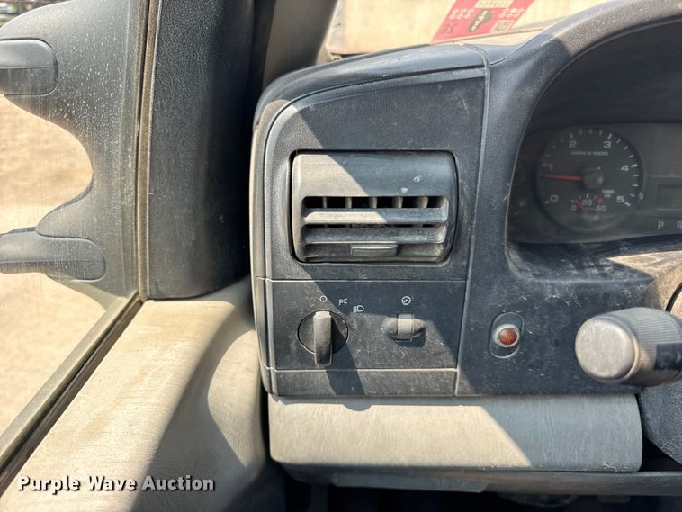 image for item DJ9687 2007 Ford F550 dump truck