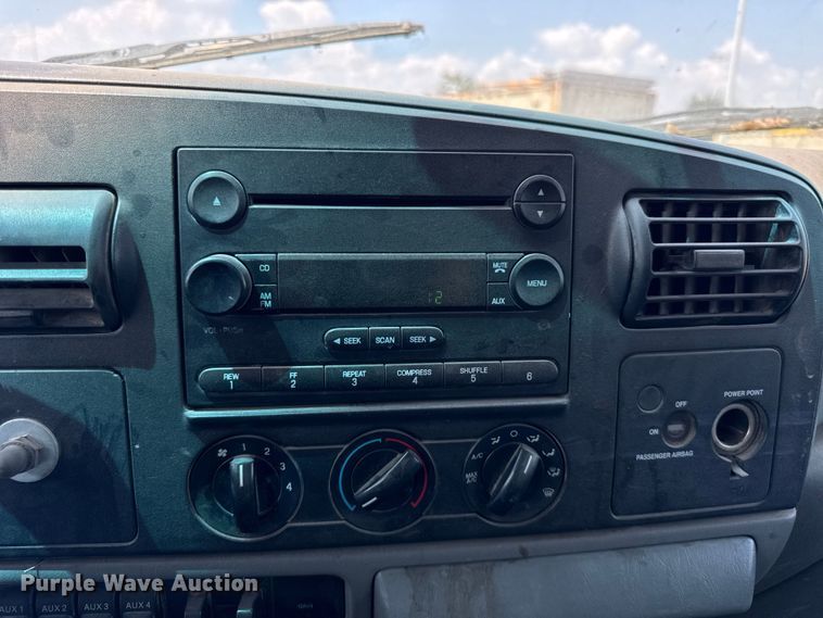 image for item DJ9687 2007 Ford F550 dump truck